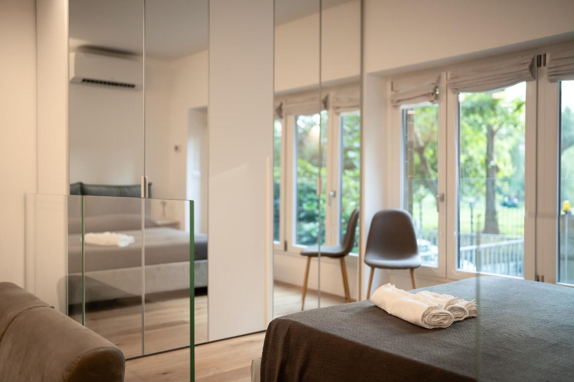 Appartamento In Centro Vista Parco - Biancospino Apartments Мілан Екстер'єр фото